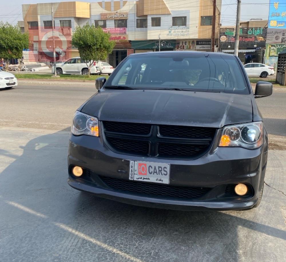 دودج جراند كارافان